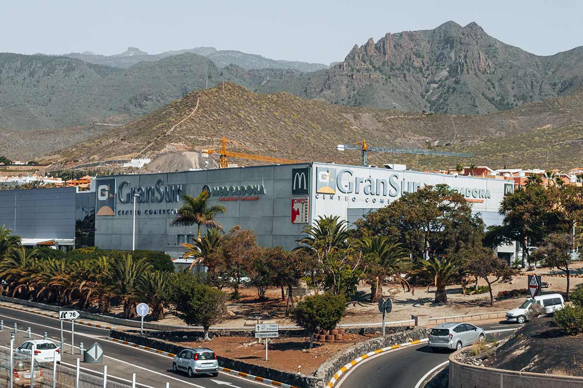 Tenerife Gran Sur (X-sur) shopping mall 