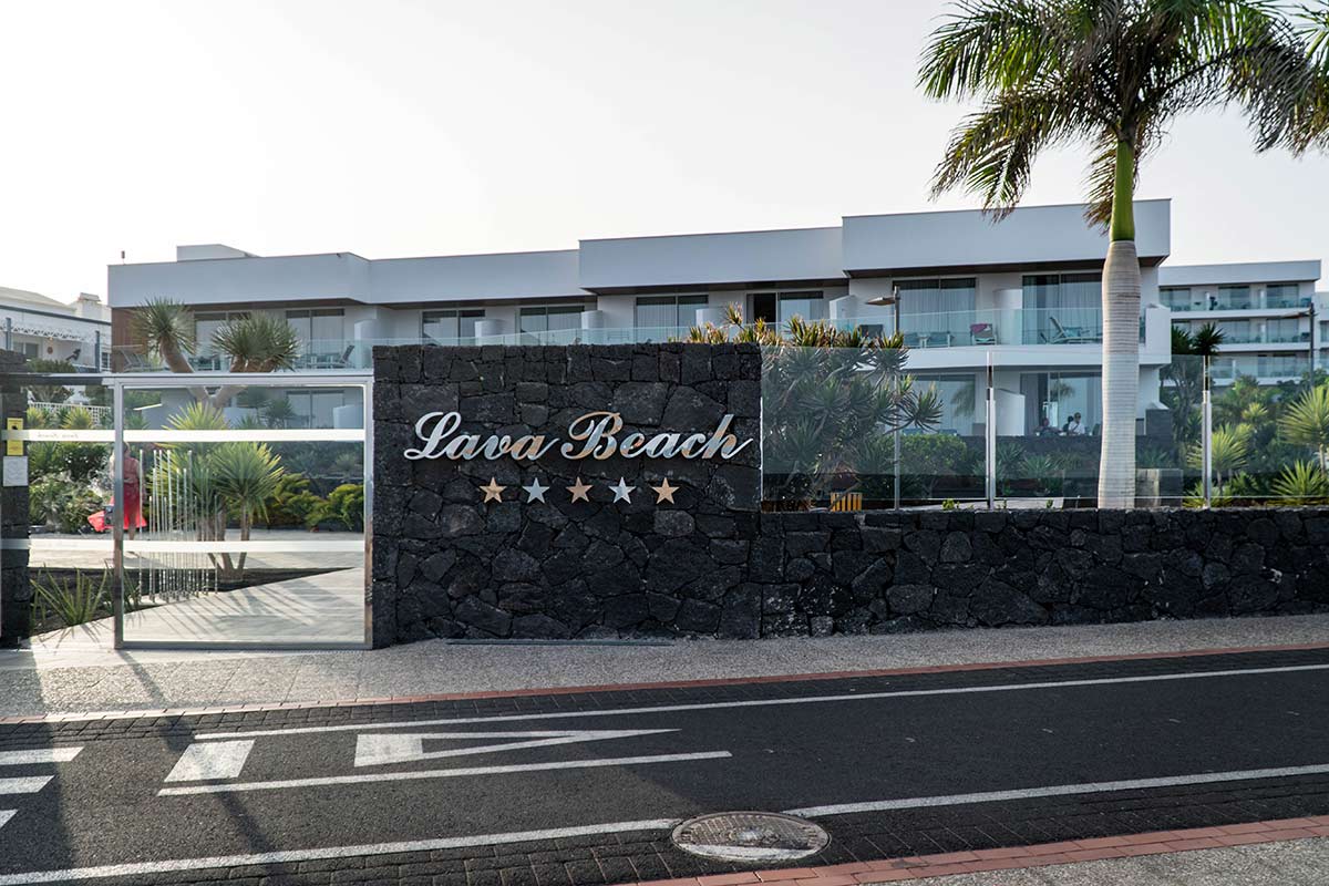 Hotel Lava Beach 