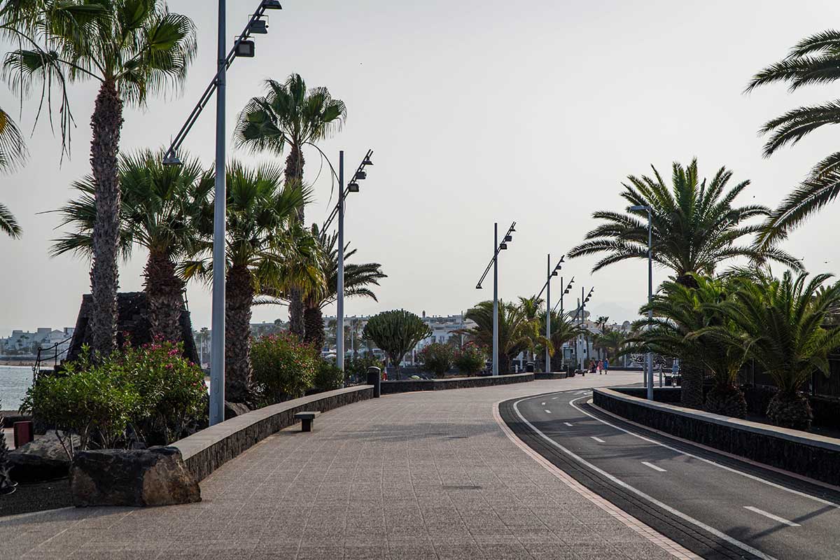 The world's longest seaside promenade in Lanzarote